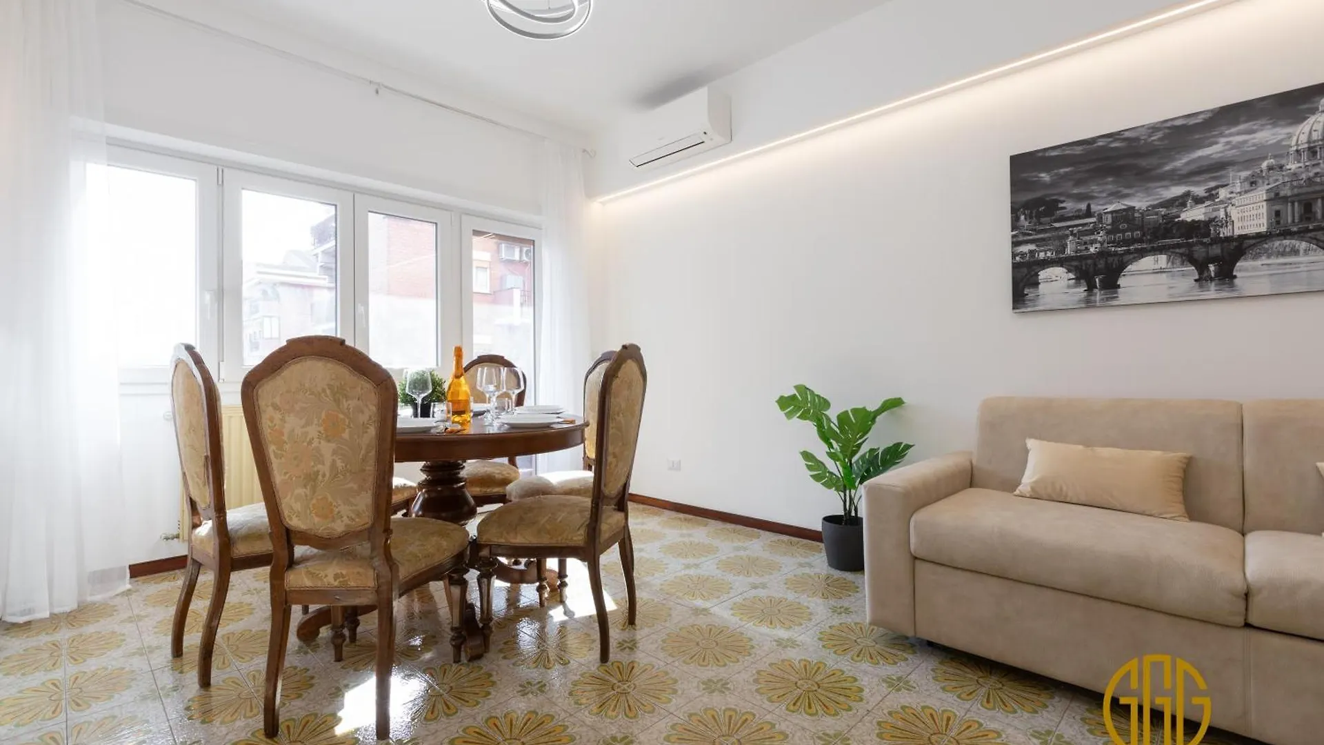 Alle 3G - 10Min To Center, A-C, 2 Baths, Terrace 罗马 0*,